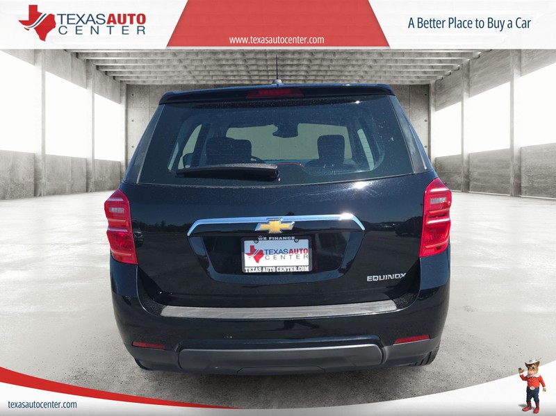 Chevrolet Equinox Vehicle Full-screen Gallery Image 06