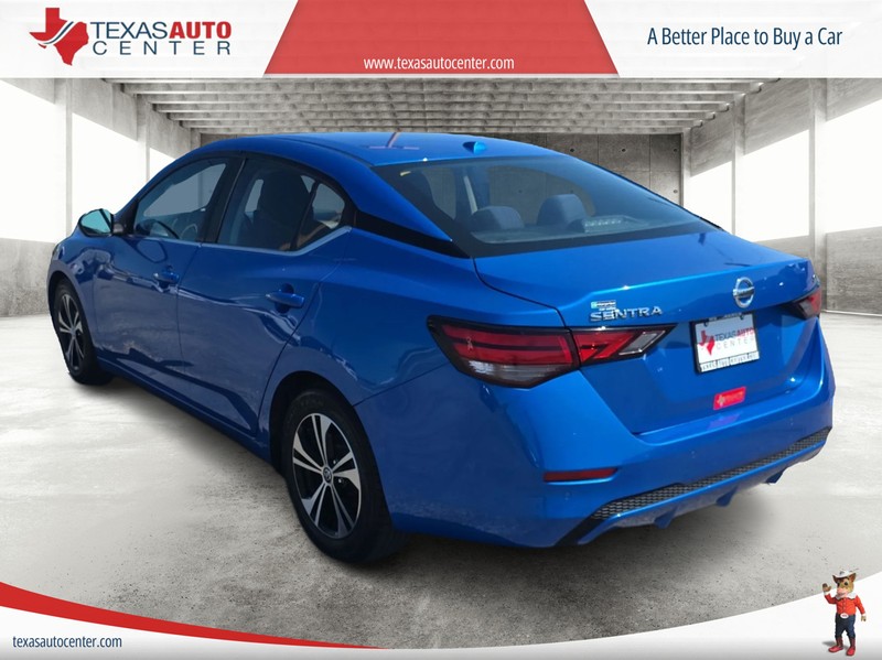 Nissan Sentra Vehicle Full-screen Gallery Image 8