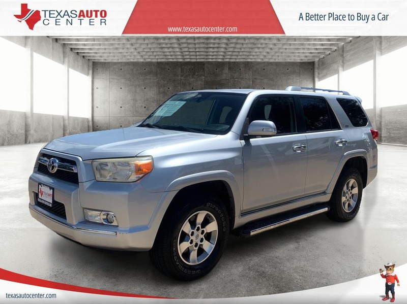 Toyota 4Runner Vehicle Full-screen Gallery Image 02