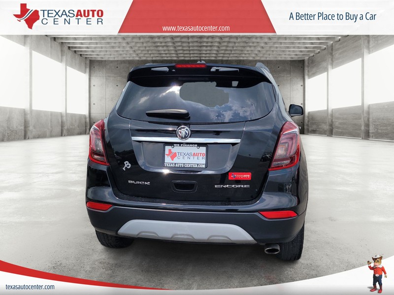 Buick Encore Vehicle Full-screen Gallery Image 06