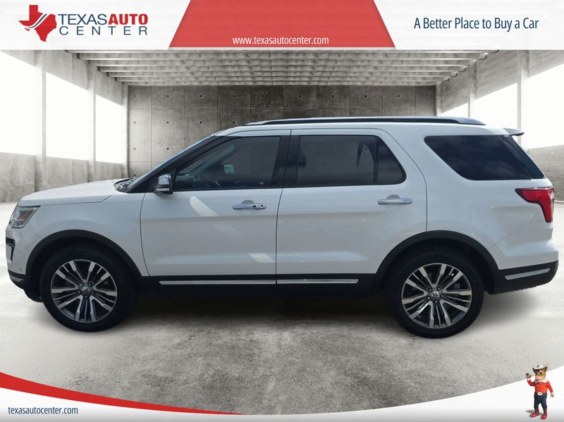 Ford Explorer Vehicle Full-screen Gallery Image 5