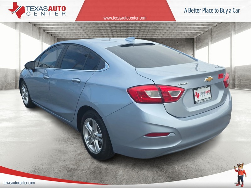 Chevrolet Cruze Vehicle Full-screen Gallery Image 08