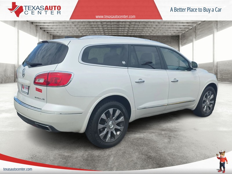 Buick Enclave Vehicle Full-screen Gallery Image 07