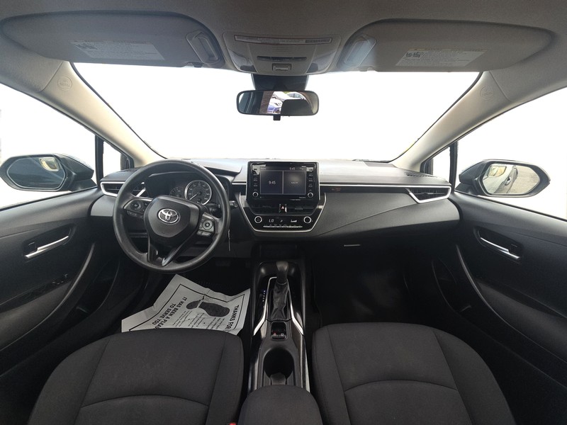 Toyota Corolla Vehicle Full-screen Gallery Image 14
