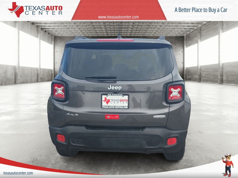 Jeep Renegade Vehicle Full-screen Gallery Image 06
