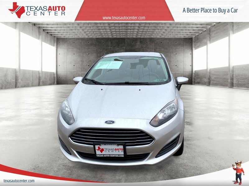 Ford Fiesta Sedan Vehicle Full-screen Gallery Image 3