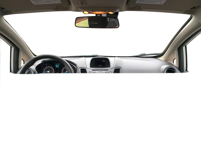 Ford Fiesta Sedan Vehicle Full-screen Gallery Image 16