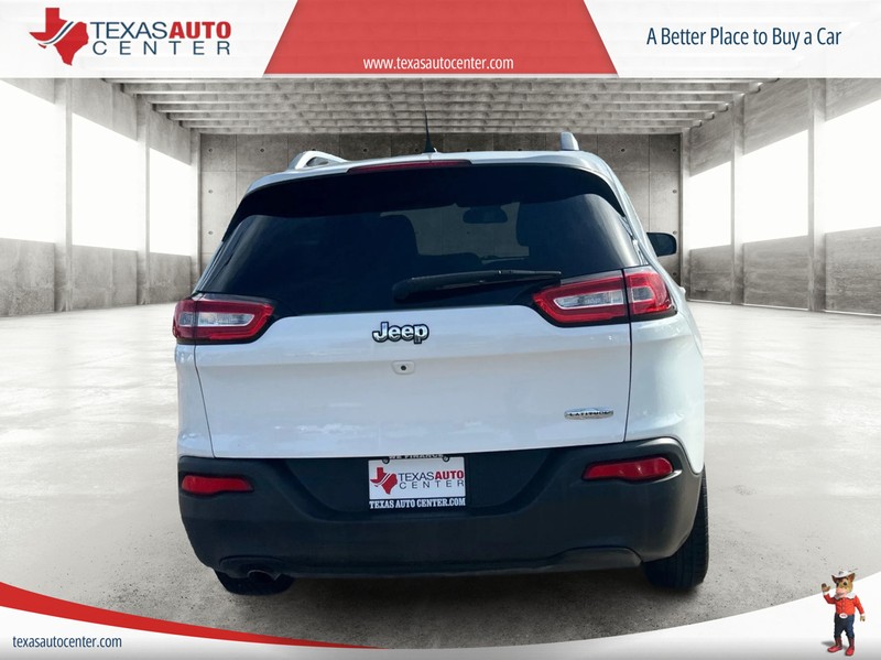 Jeep Cherokee Vehicle Full-screen Gallery Image 06