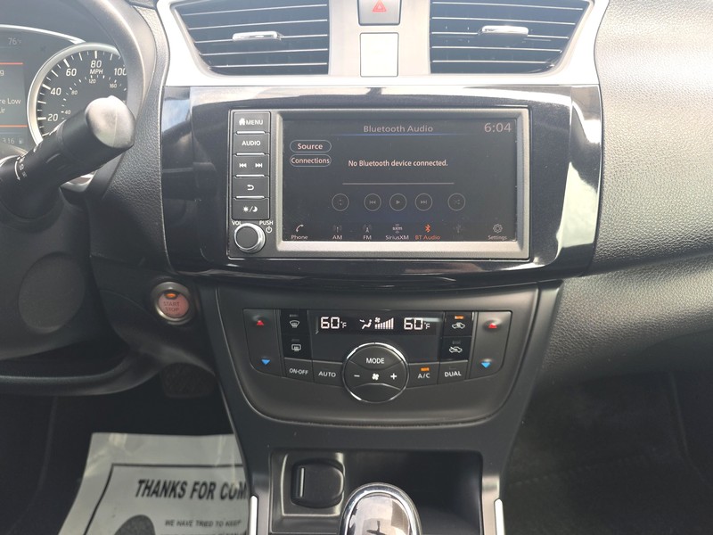 Nissan Sentra Vehicle Full-screen Gallery Image 11