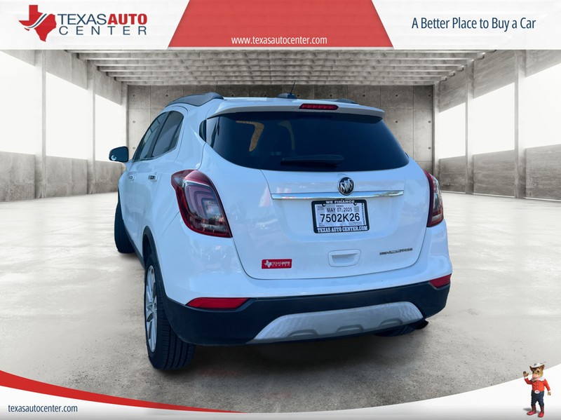 Buick Encore Vehicle Full-screen Gallery Image 08