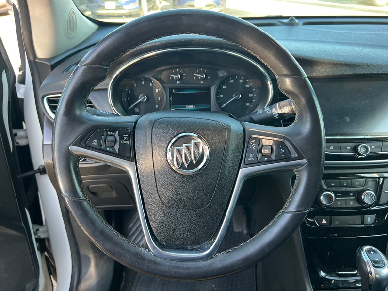 Buick Encore Vehicle Full-screen Gallery Image 14