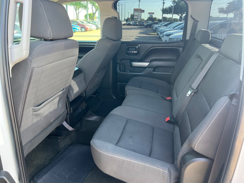 Chevrolet Silverado 1500 Vehicle Full-screen Gallery Image 09