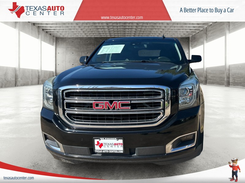 GMC Yukon Vehicle Full-screen Gallery Image 03