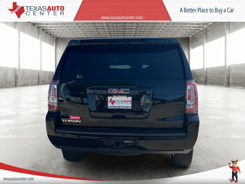 GMC Yukon Vehicle Full-screen Gallery Image 06