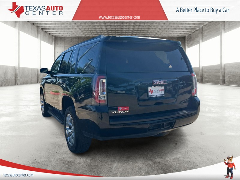 GMC Yukon Vehicle Full-screen Gallery Image 08