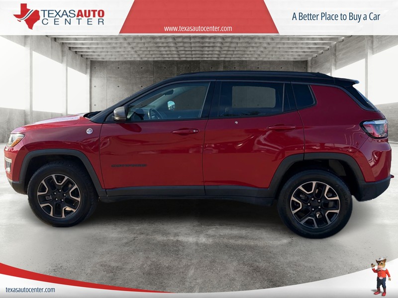 Jeep Compass Vehicle Full-screen Gallery Image 5