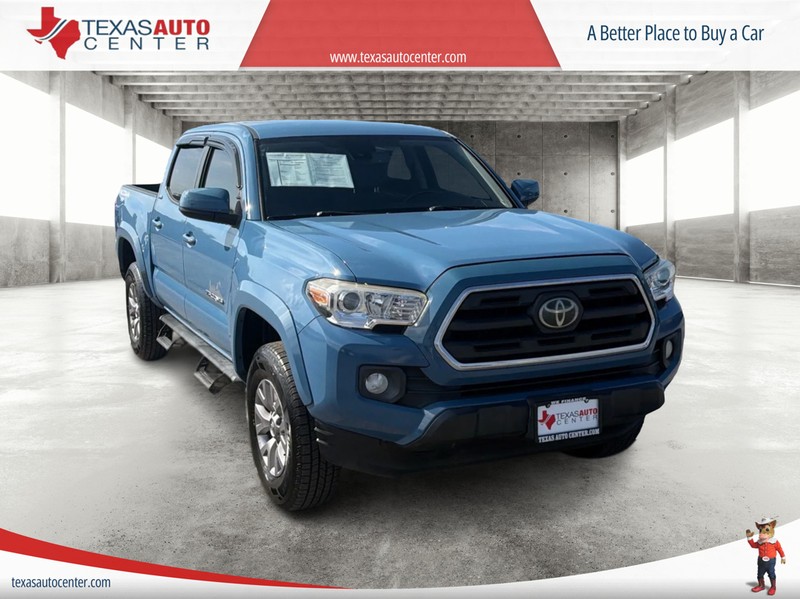 Toyota Tacoma 2WD Vehicle Full-screen Gallery Image 01
