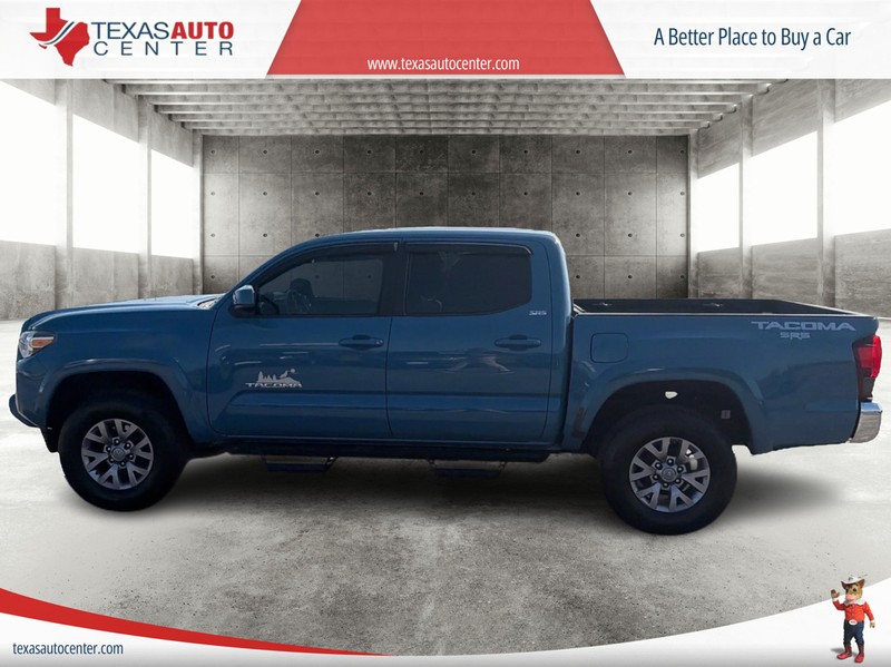 Toyota Tacoma 2WD Vehicle Full-screen Gallery Image 05