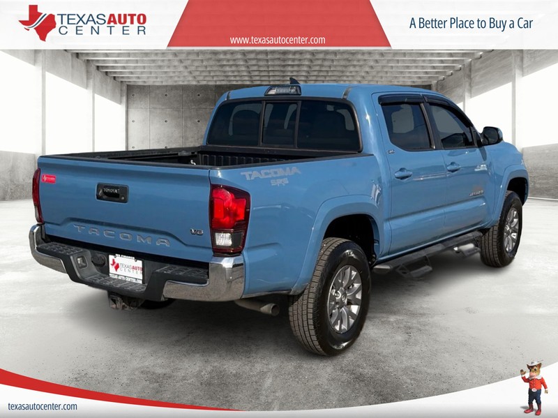 Toyota Tacoma 2WD Vehicle Full-screen Gallery Image 07