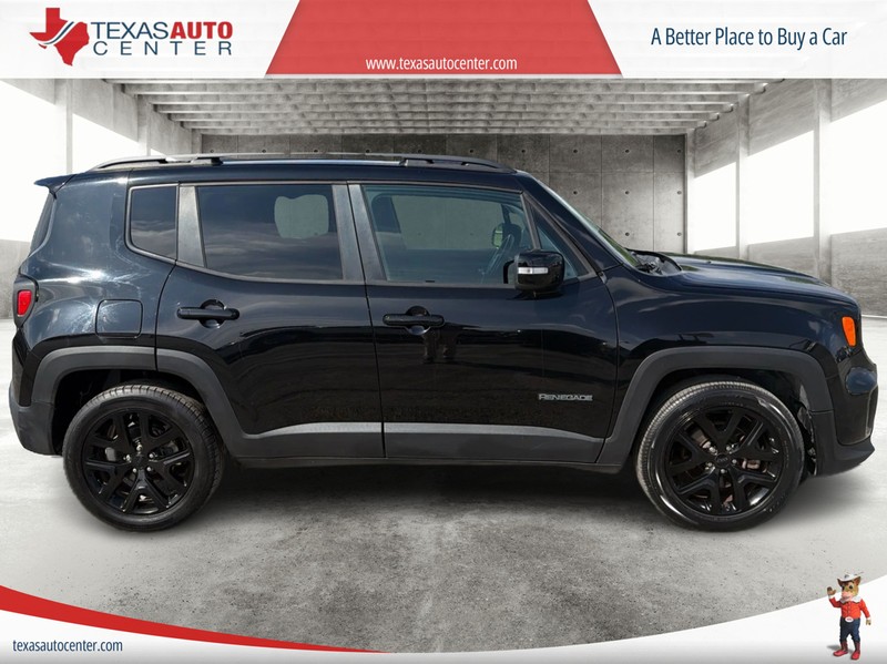 Jeep Renegade Vehicle Full-screen Gallery Image 4