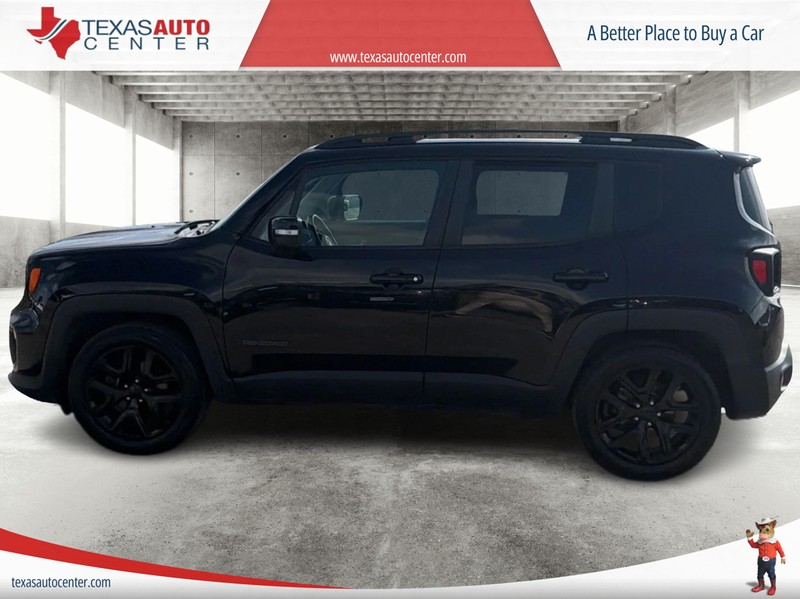 Jeep Renegade Vehicle Full-screen Gallery Image 5