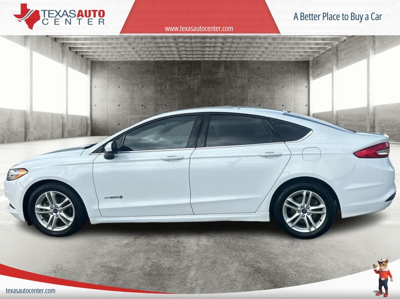 Ford Fusion Hybrid Vehicle Full-screen Gallery Image 5