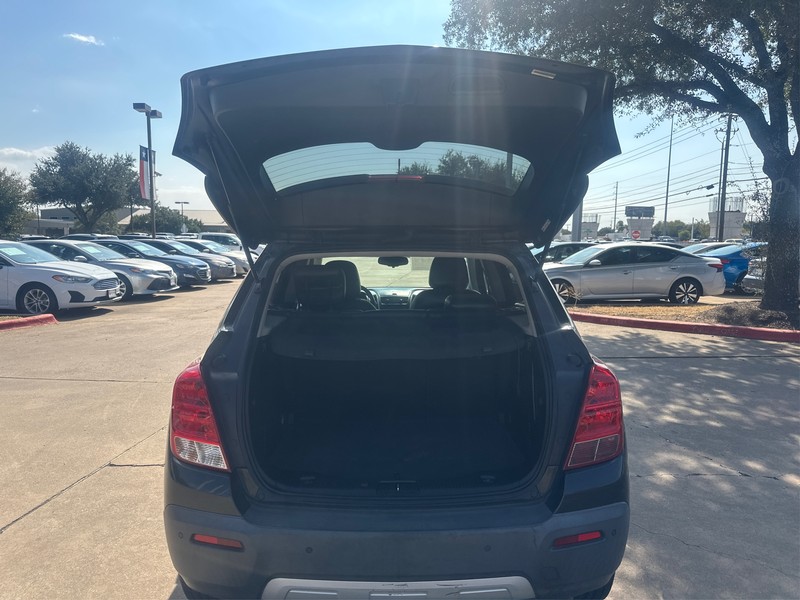 Chevrolet Trax Vehicle Full-screen Gallery Image 11