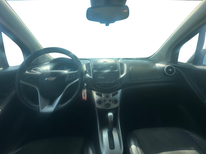 Chevrolet Trax Vehicle Full-screen Gallery Image 15