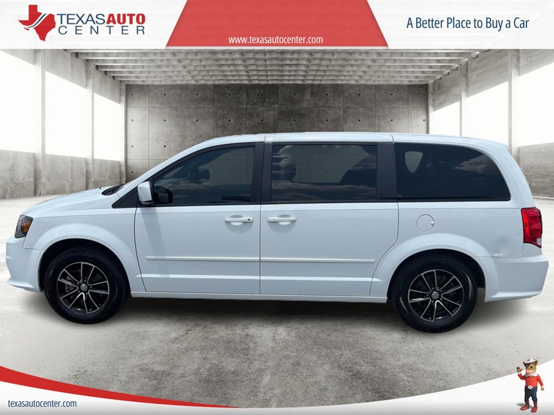 Dodge Grand Caravan Vehicle Full-screen Gallery Image 5