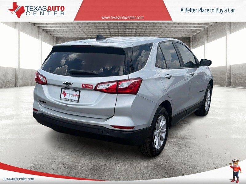 Chevrolet Equinox Vehicle Full-screen Gallery Image 07