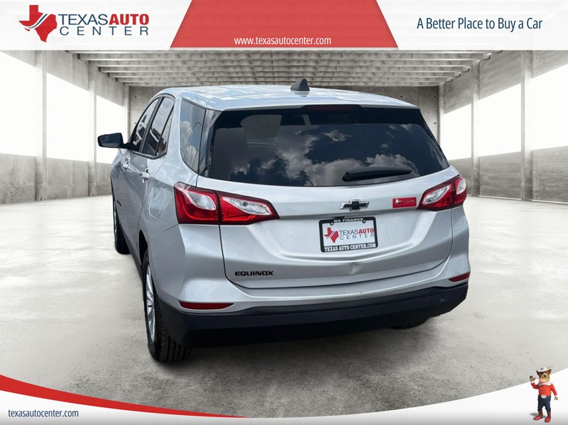 Chevrolet Equinox Vehicle Full-screen Gallery Image 08