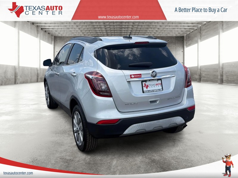 Buick Encore Vehicle Full-screen Gallery Image 08