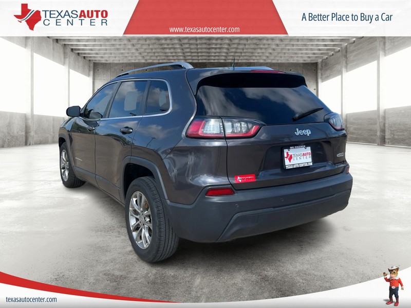 Jeep Cherokee Vehicle Full-screen Gallery Image 8
