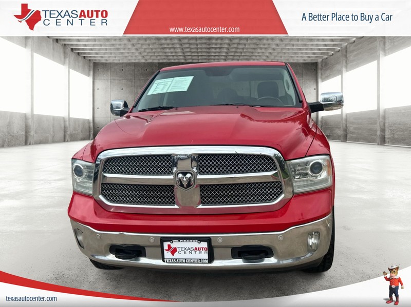 Ram 1500 Vehicle Full-screen Gallery Image 03