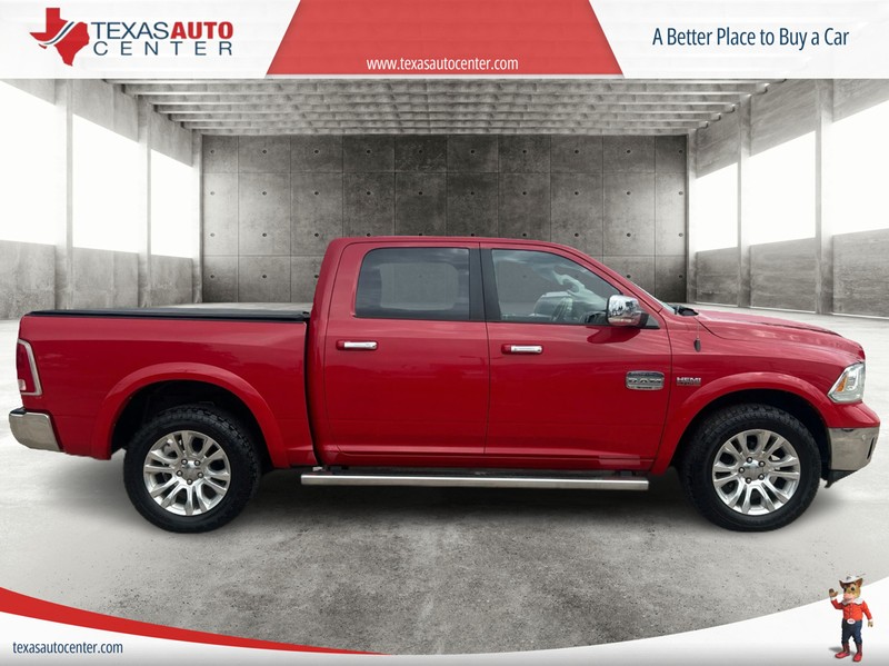 Ram 1500 Vehicle Full-screen Gallery Image 04