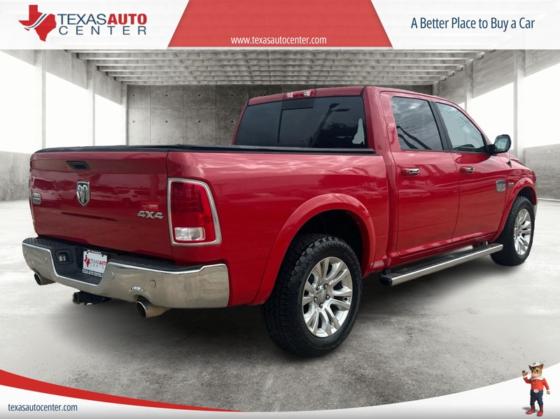 Ram 1500 Vehicle Full-screen Gallery Image 07