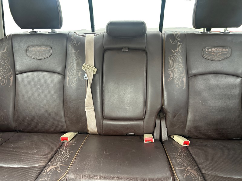 Ram 1500 Vehicle Full-screen Gallery Image 13