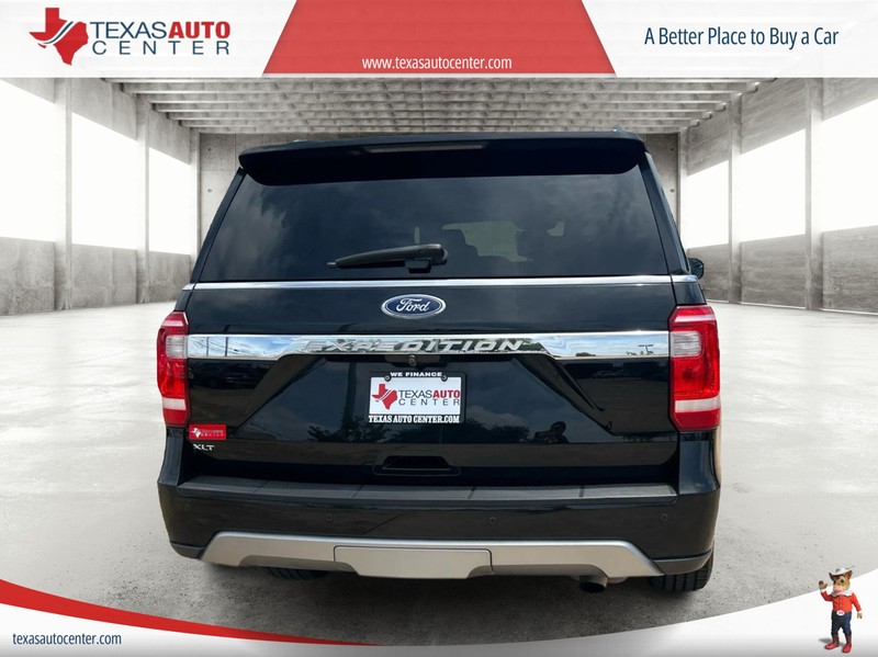 Ford Expedition Vehicle Full-screen Gallery Image 06