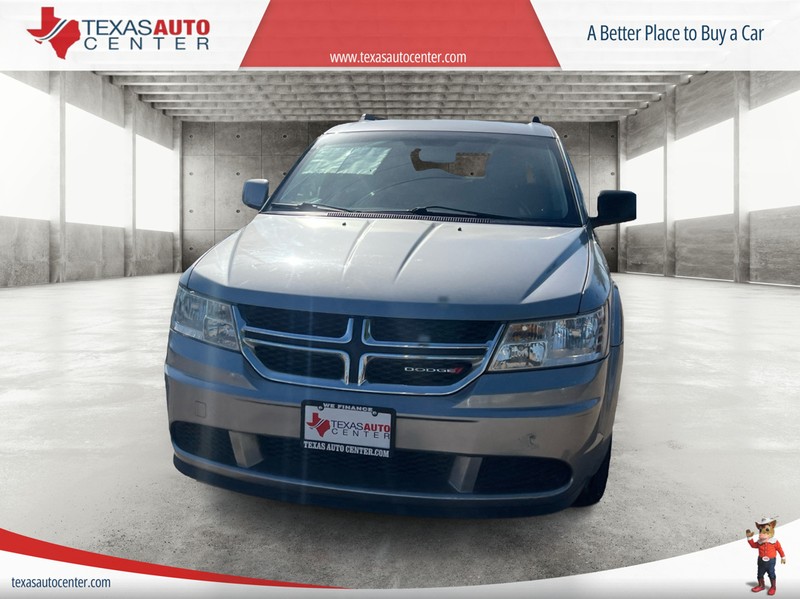 Dodge Journey Vehicle Full-screen Gallery Image 03