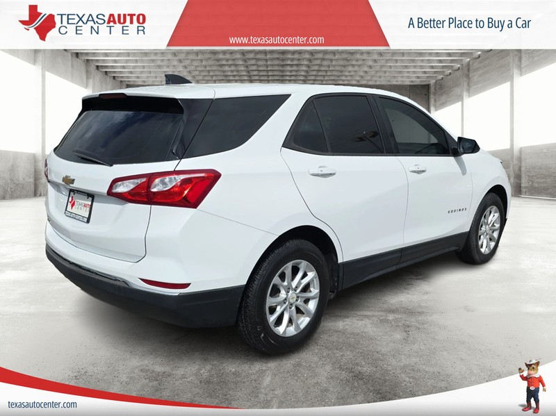Chevrolet Equinox Vehicle Full-screen Gallery Image 07