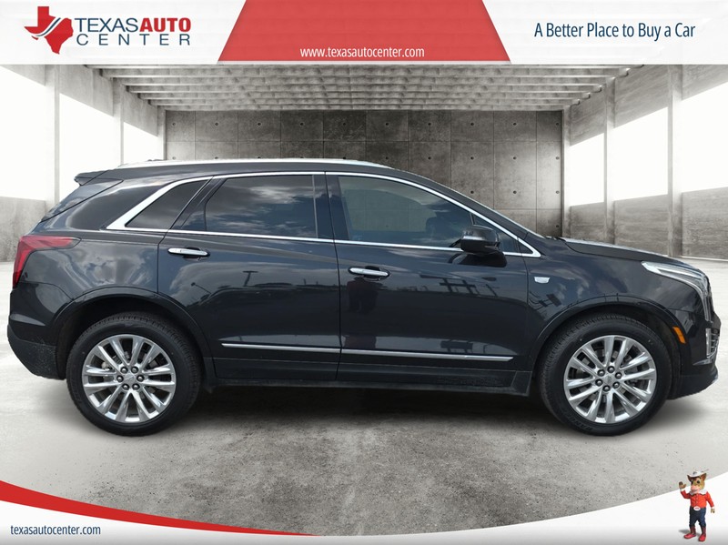 Cadillac XT5 Vehicle Full-screen Gallery Image 04