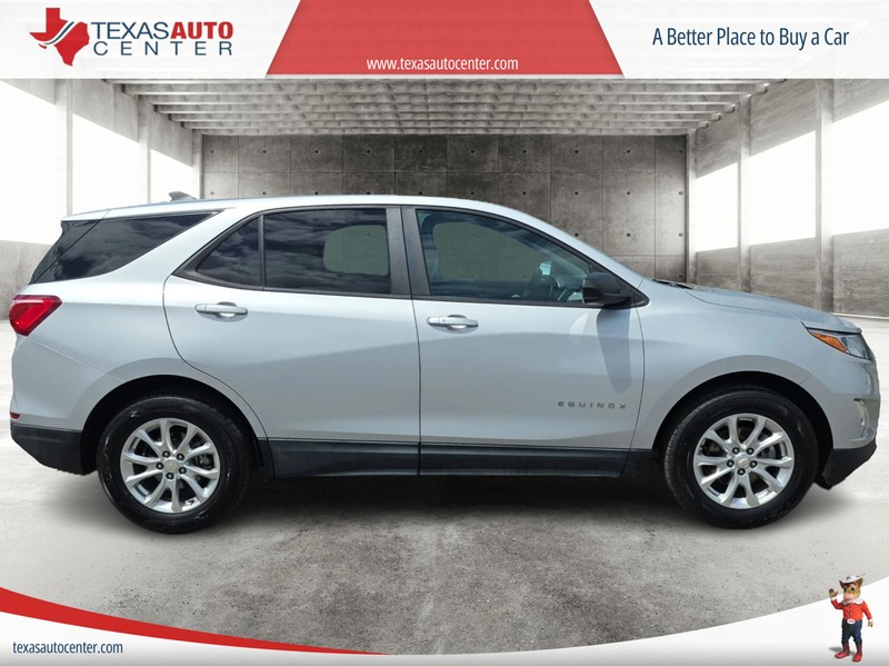 Chevrolet Equinox Vehicle Full-screen Gallery Image 4