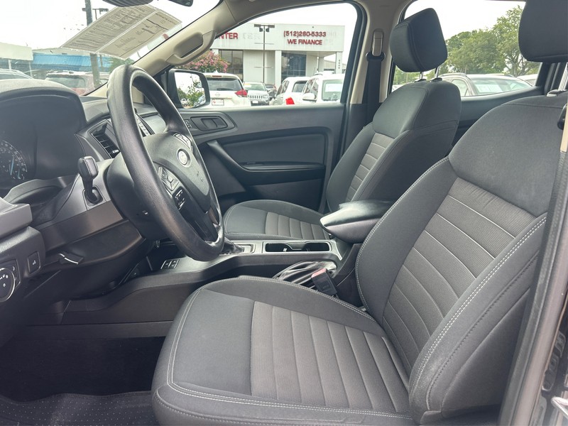 Ford Ranger Vehicle Full-screen Gallery Image 08