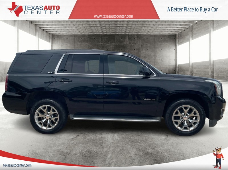 GMC Yukon Vehicle Full-screen Gallery Image 03