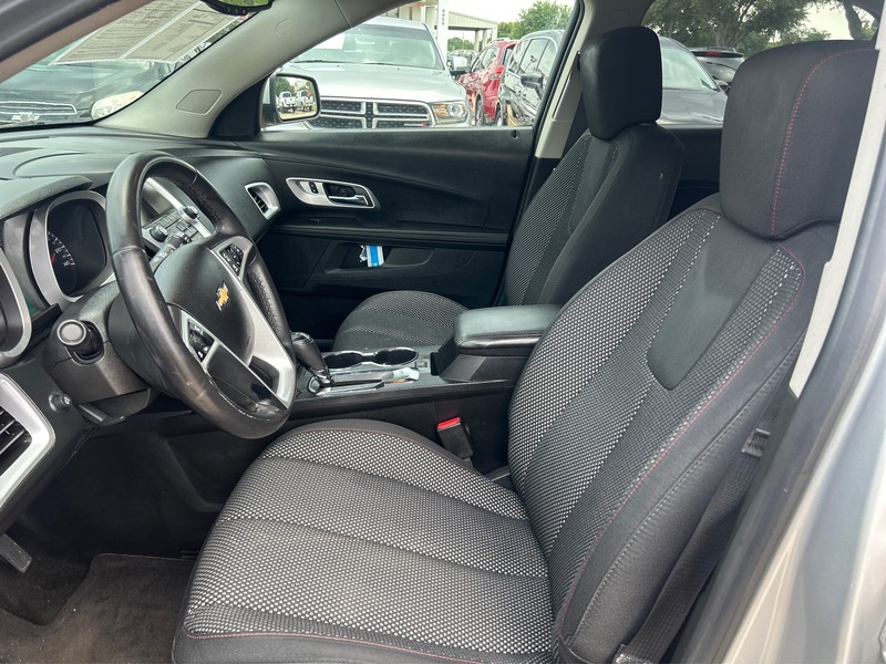 Chevrolet Equinox Vehicle Full-screen Gallery Image 09