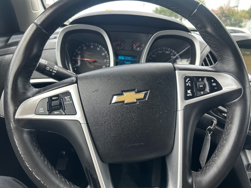 Chevrolet Equinox Vehicle Full-screen Gallery Image 14