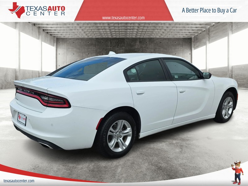 Dodge Charger Vehicle Full-screen Gallery Image 07