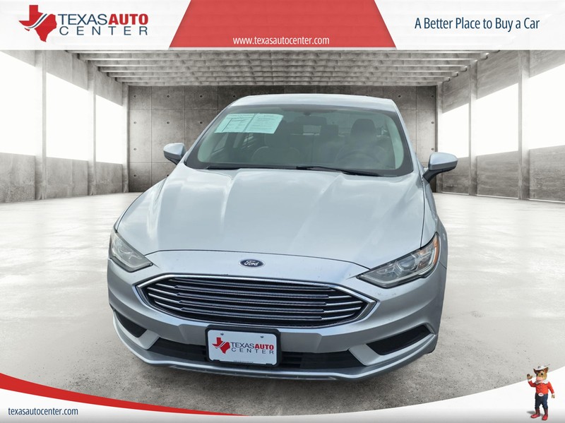 Ford Fusion Hybrid Vehicle Full-screen Gallery Image 03