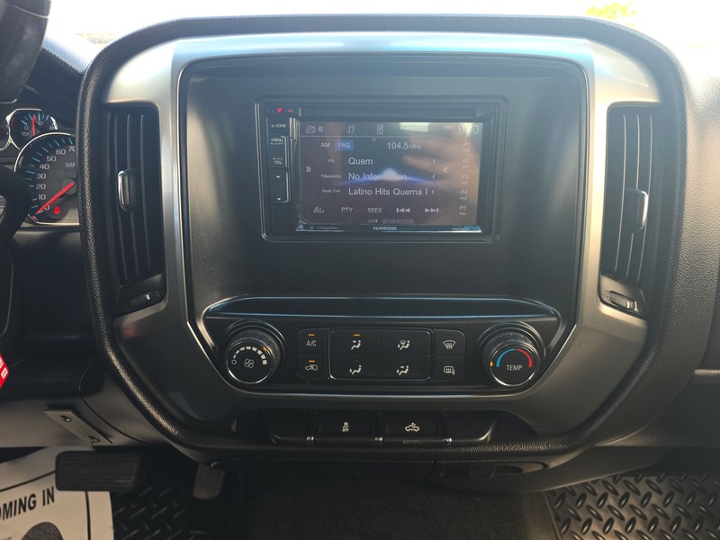 Chevrolet Silverado 1500 Vehicle Full-screen Gallery Image 11