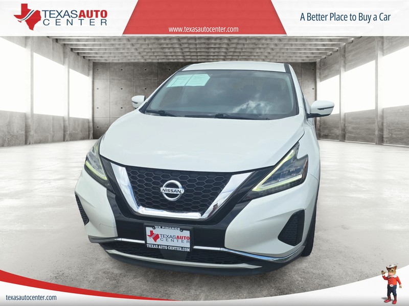 Nissan Murano Vehicle Full-screen Gallery Image 03